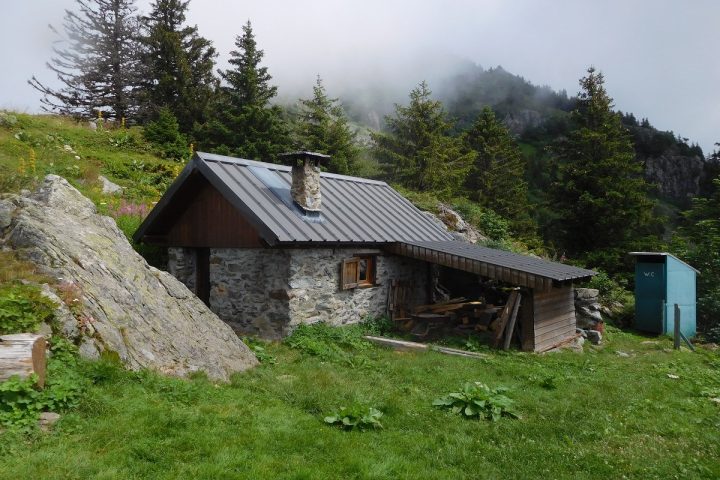 Refuge du Pré du Mollard