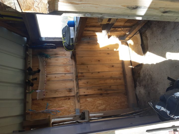 Cabane sous le Tracollet