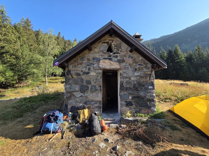Cabane du Louvet