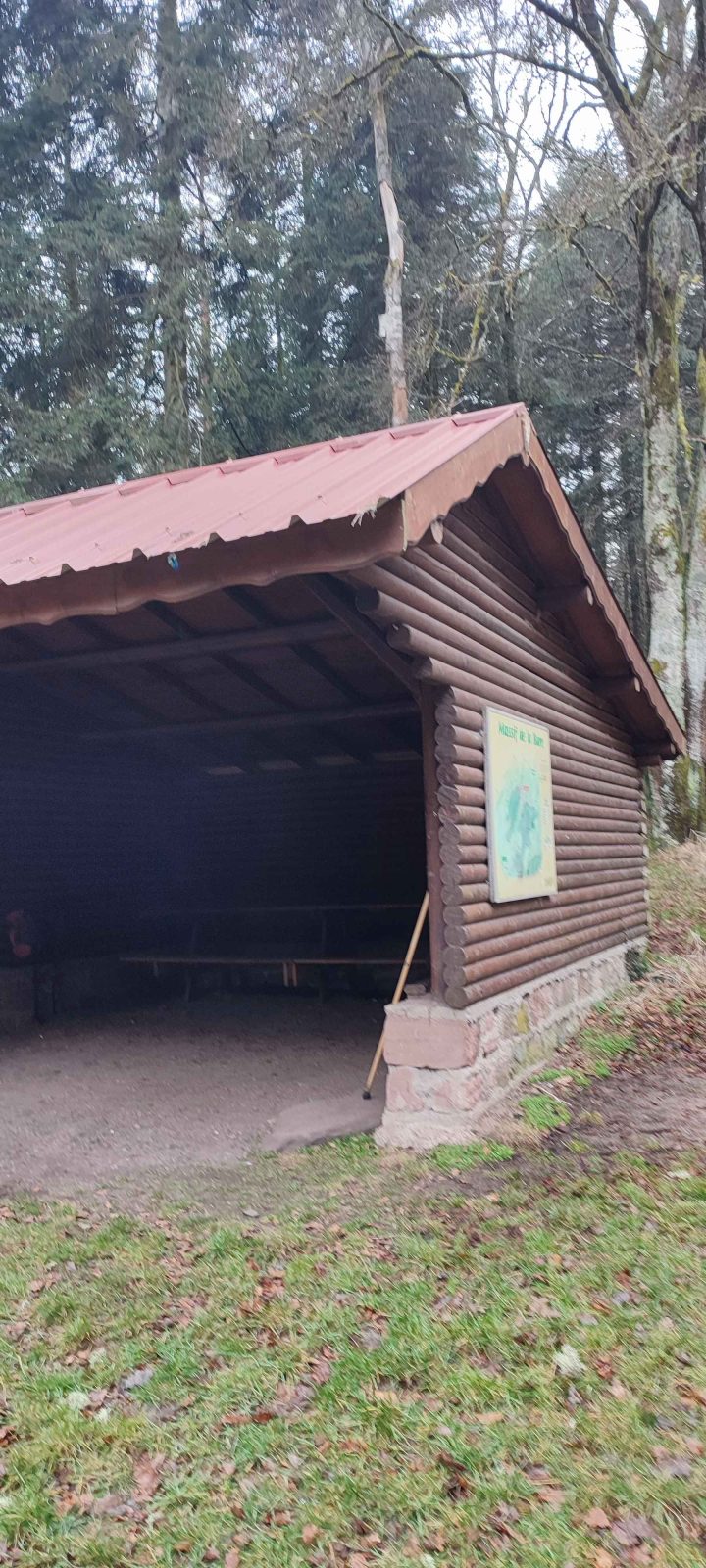 Cabane du col de la crénée