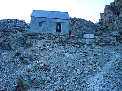 Cabane des Rognes