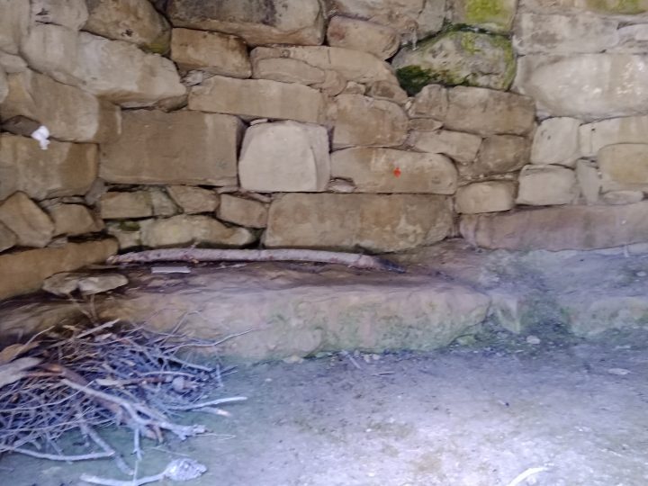 Abri de Valdecornava (bas)