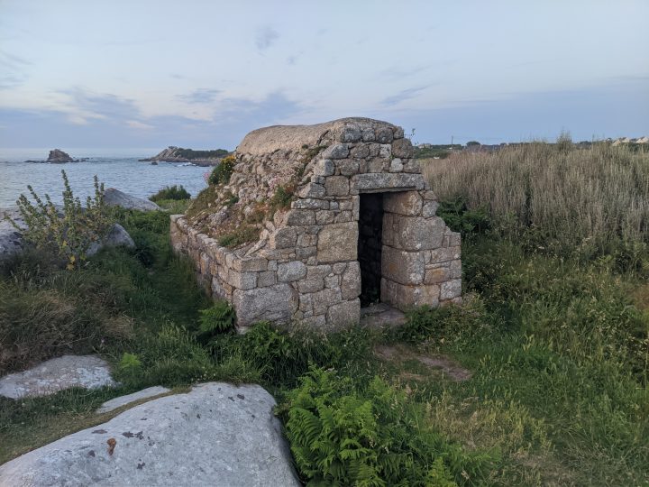 Abris de Menfig