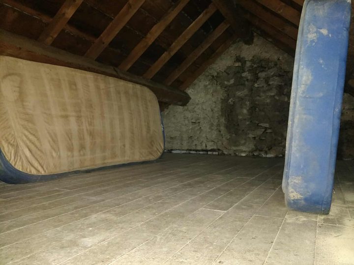 Cabane de Plaede-Luchonais