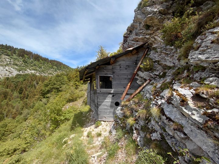 Cabane de Roche Rousse