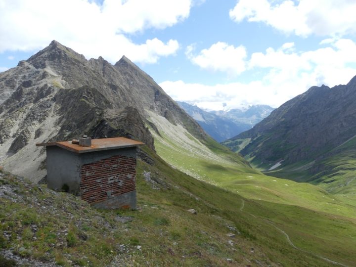 Abri sous Col d'Arp