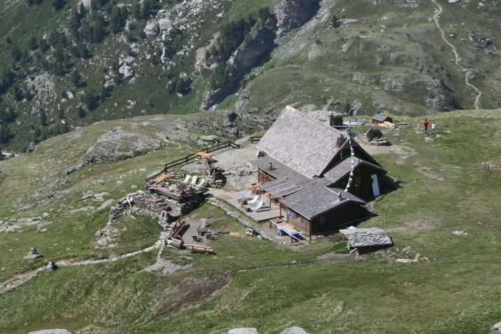 Refuge de la Dent Parrachée
