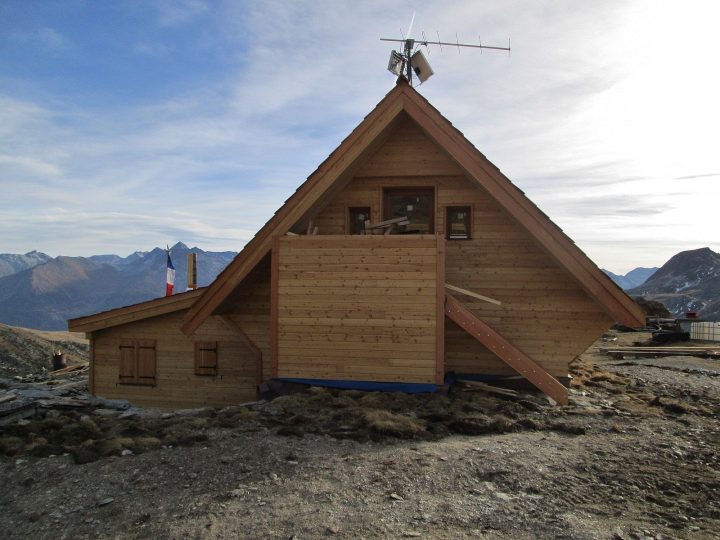 Refuge de la Dent Parrachée