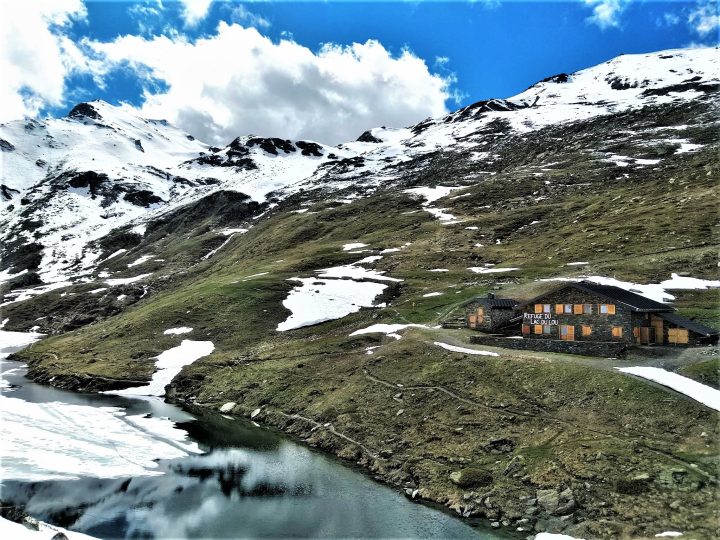 Refuge du Lac du Lou