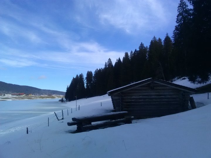 Abri du Lac des Taillères