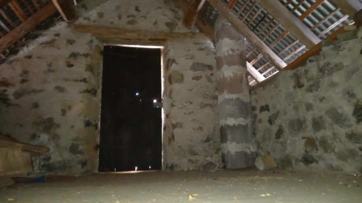 Cabane de Peyron Roux