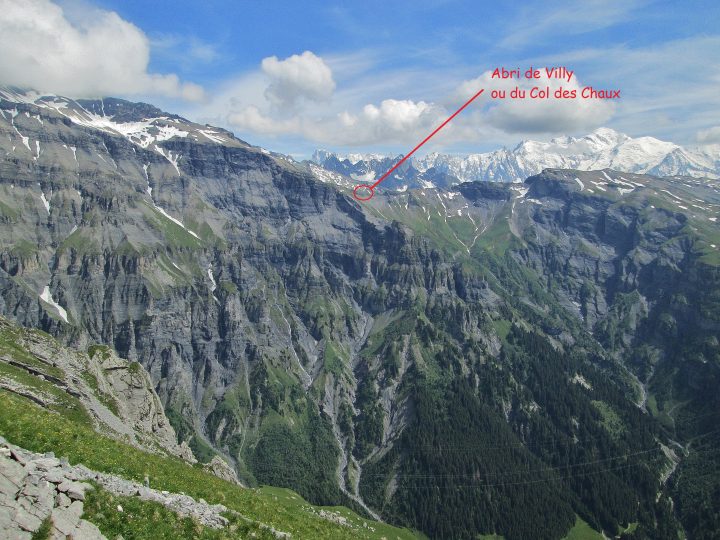 Abri de Villy (ou du Col des Chaux)