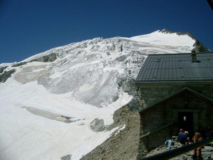 Cabane des Vignettes
