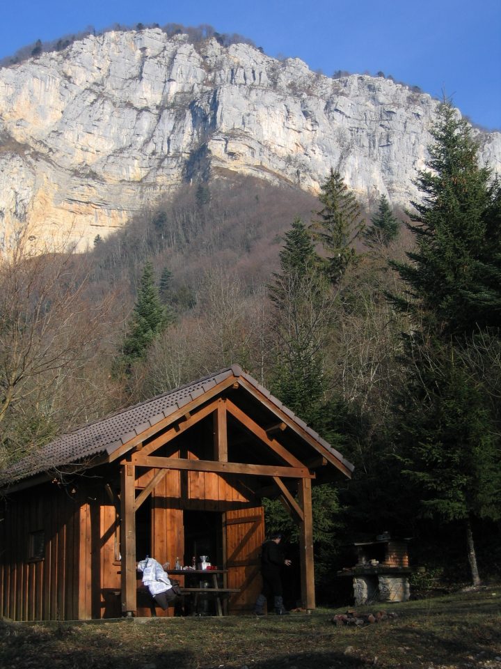 Cabane de Pied Frais (ou de la Fessie)