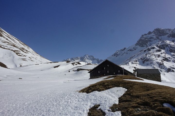 Refuge de l'Alpe de Villar-d'Arène