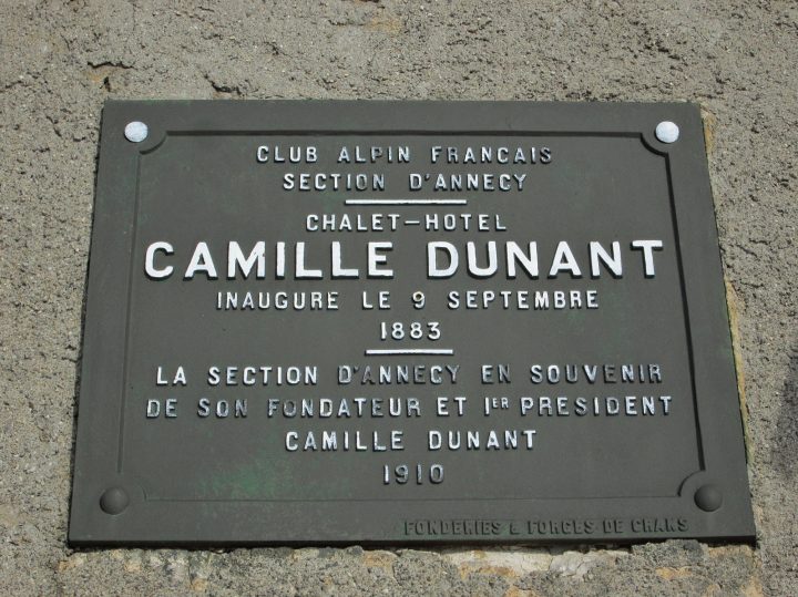 Refuge du Parmelan / Camille Dunant