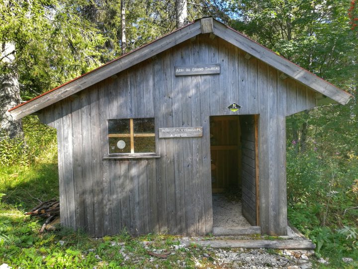 Abri du Grand Taureau