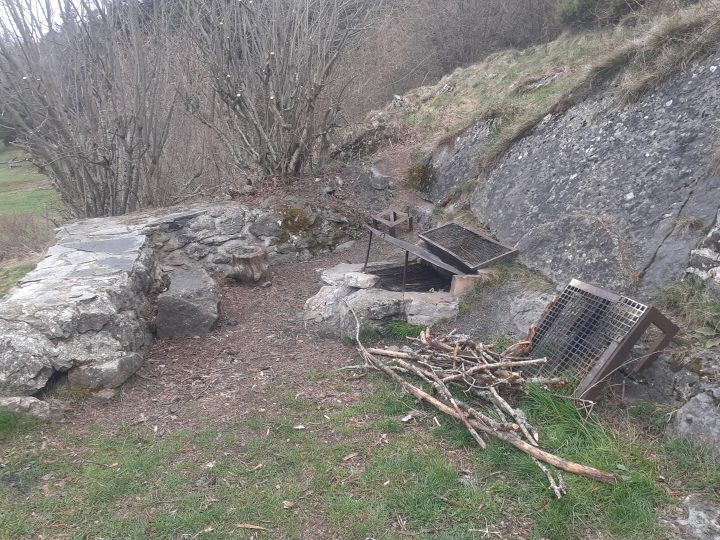 Abri des Treize Bises