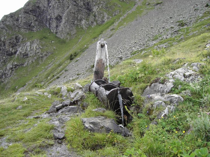 Ancienne cabane du Pré de la Vache