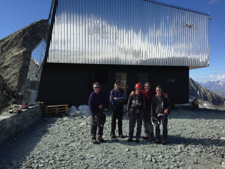 Cabane de Tracuit