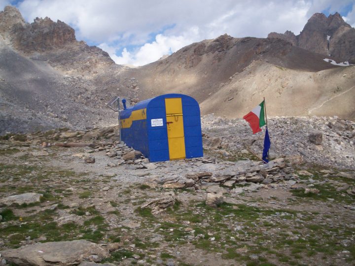 Refuge bivouac Barenghi