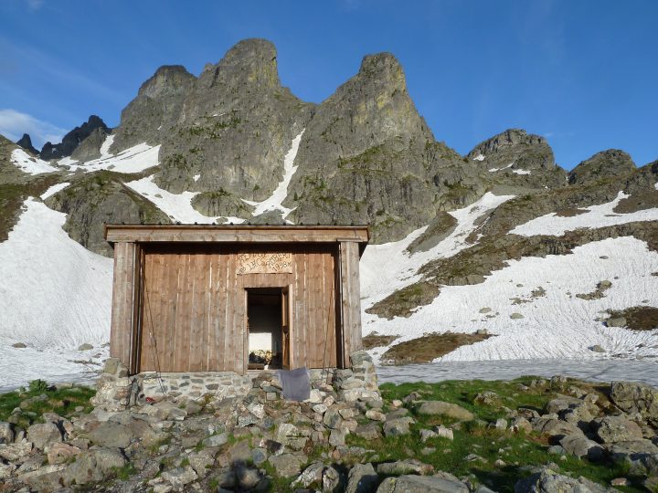 Cabane des Lacs Robert