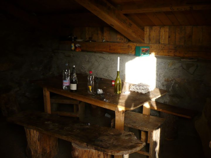 Cabane des Cornaches