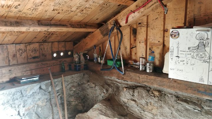Cabane des Cornaches