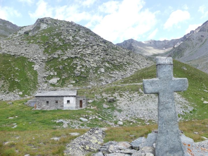 Refuge-bivouac Molline