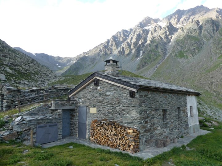Refuge-bivouac Molline
