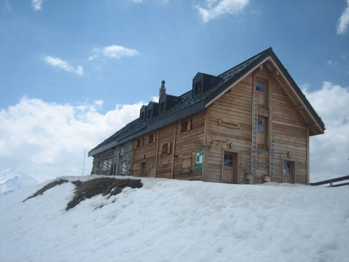 Cabane du Mont Fort
