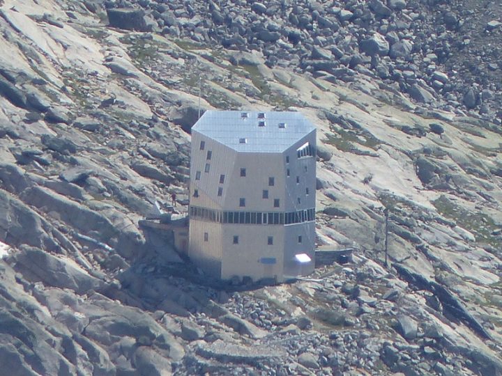 Monte Rosa Hütte (Cabane Bétemps)