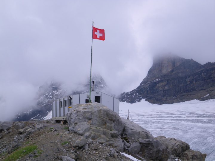 Refuge des Dents du Midi
