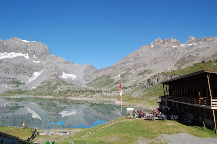 Refuge-auberge de Salanfe