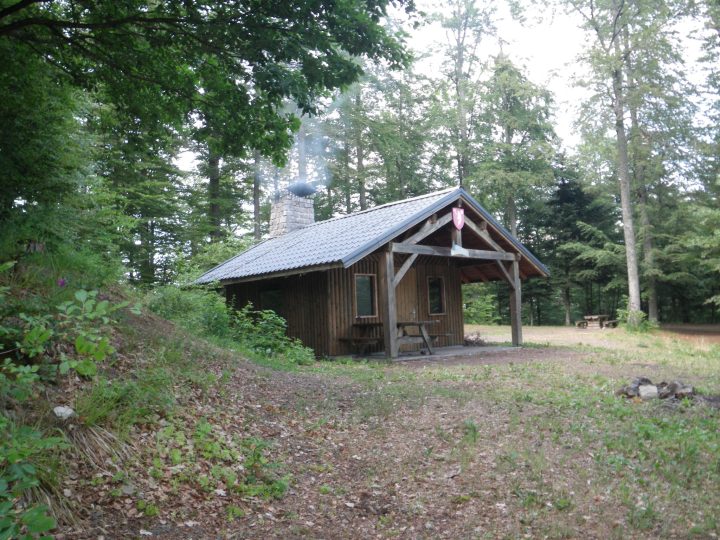 Vogesapfàd-hislà (ou place zundel)