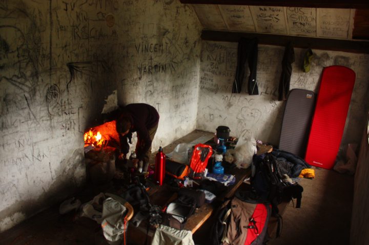 Cabane du Mont Lozère