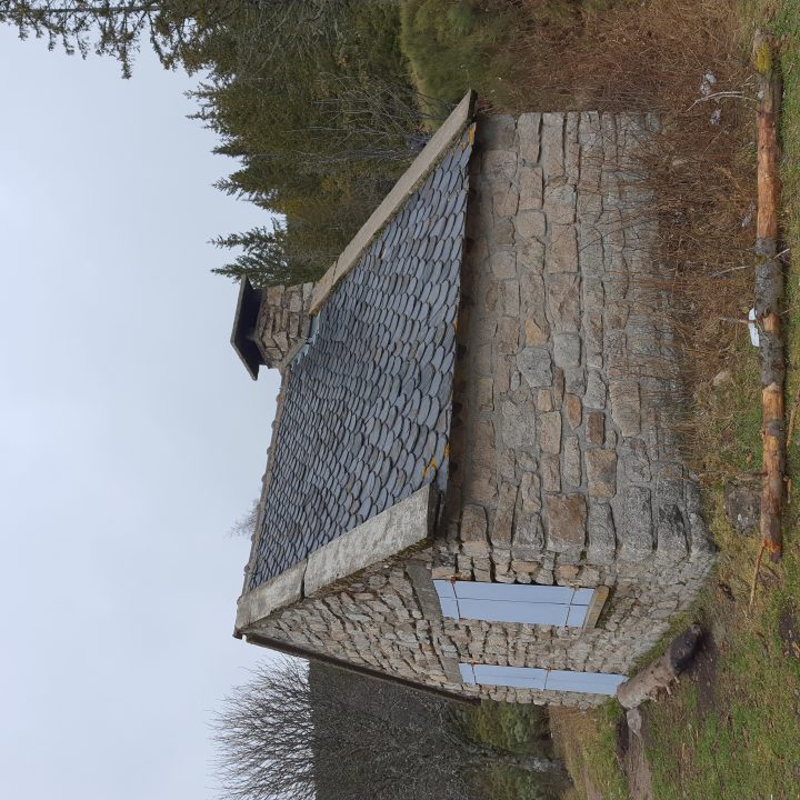 Cabane du Mont Lozère
