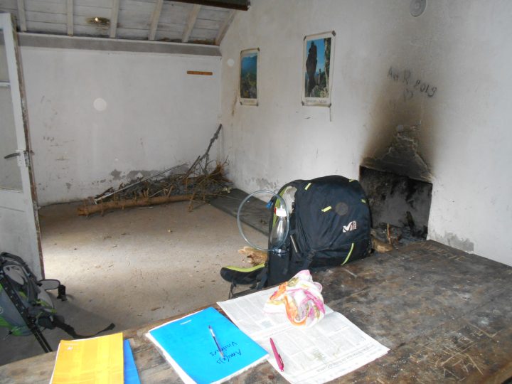 Cabane du Mont Lozère