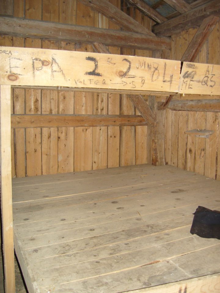 Cabane au dessus de Planfay