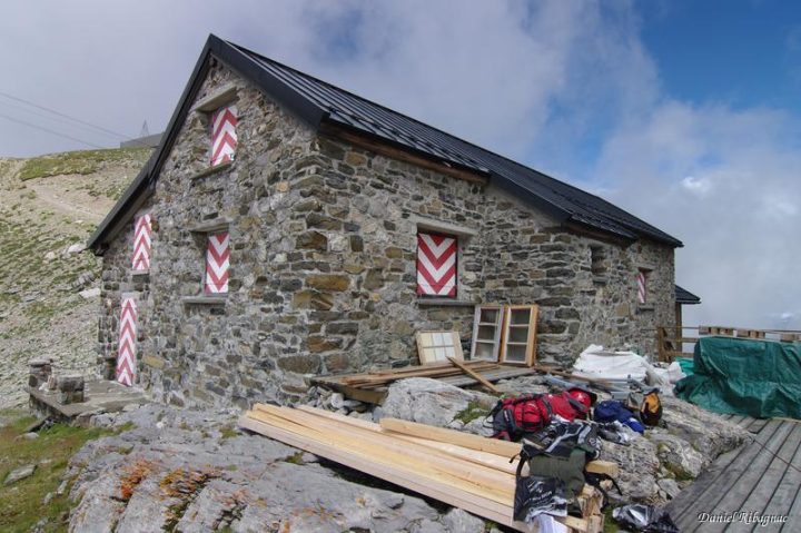 Cabane des Diablerets
