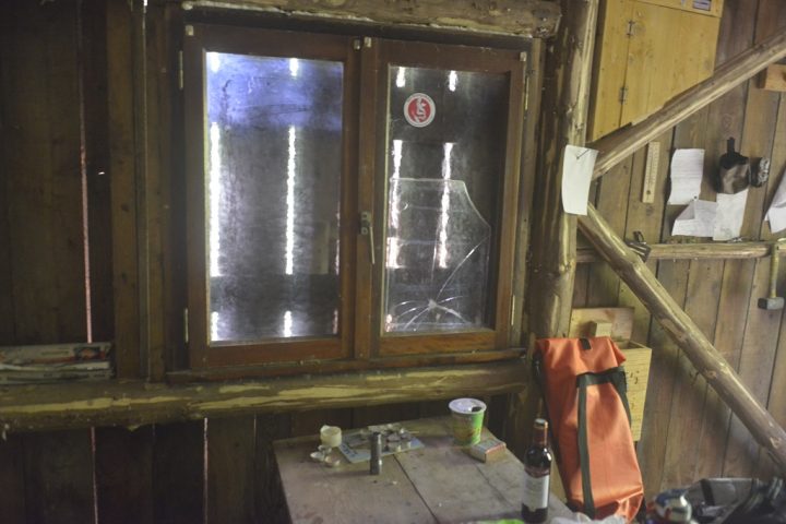 Cabane des Pics Noirs