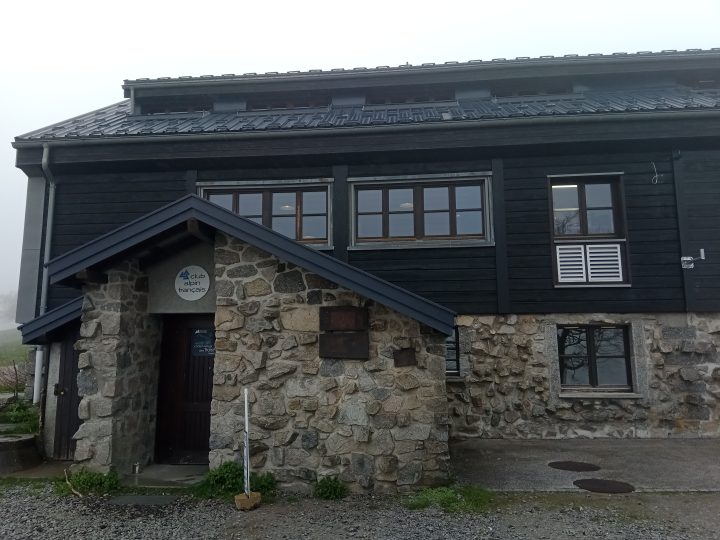 Refuge CAF des Trois Fours
