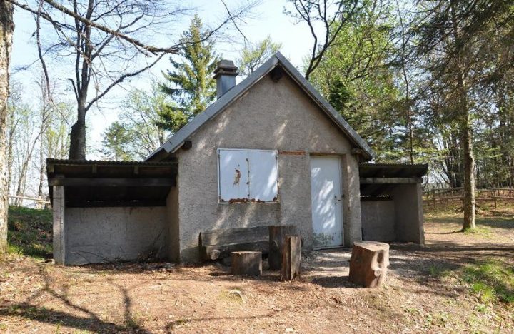 Cabane du col du Lauchen