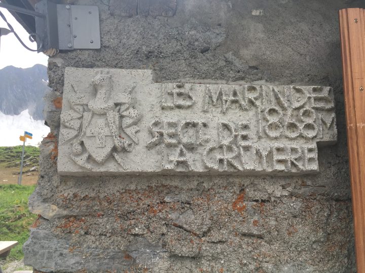Cabane des Marrindes