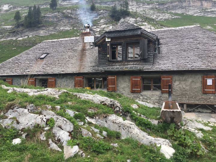 Cabane des Marrindes