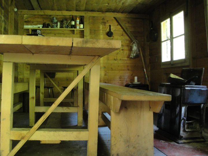 Cabane la Truite de Grand'Combe-des-Bois