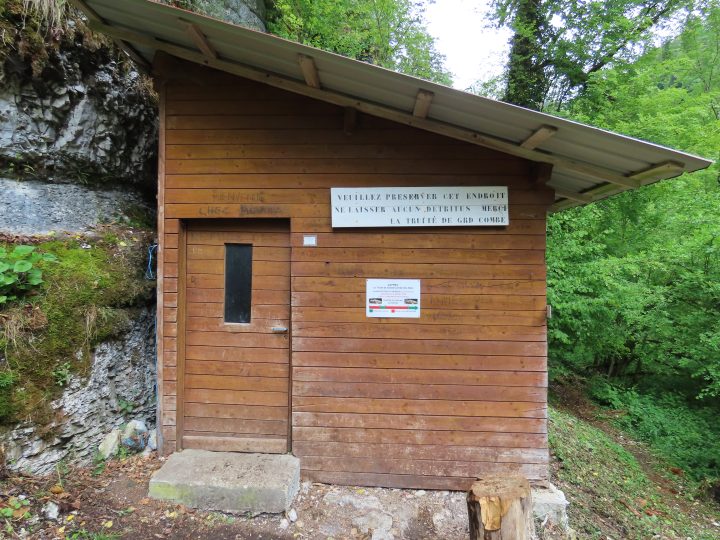 Cabane la Truite de Grand'Combe-des-Bois