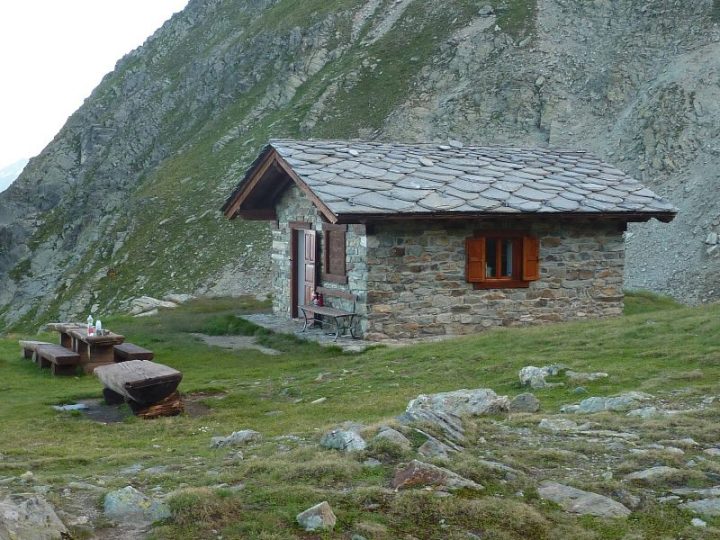 Refuge-bivouac Rosaire et Clermont