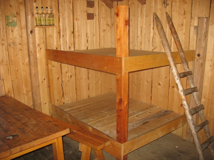 Abri forestier du Bois de Marcot