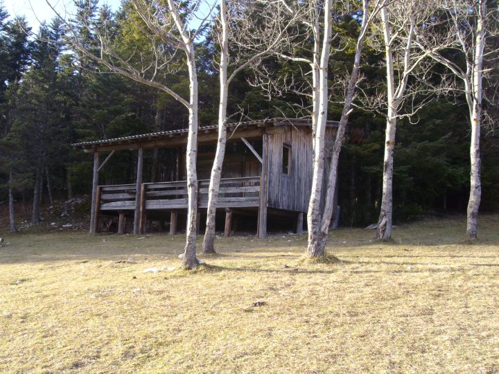 Cabane de la Combe du crêt